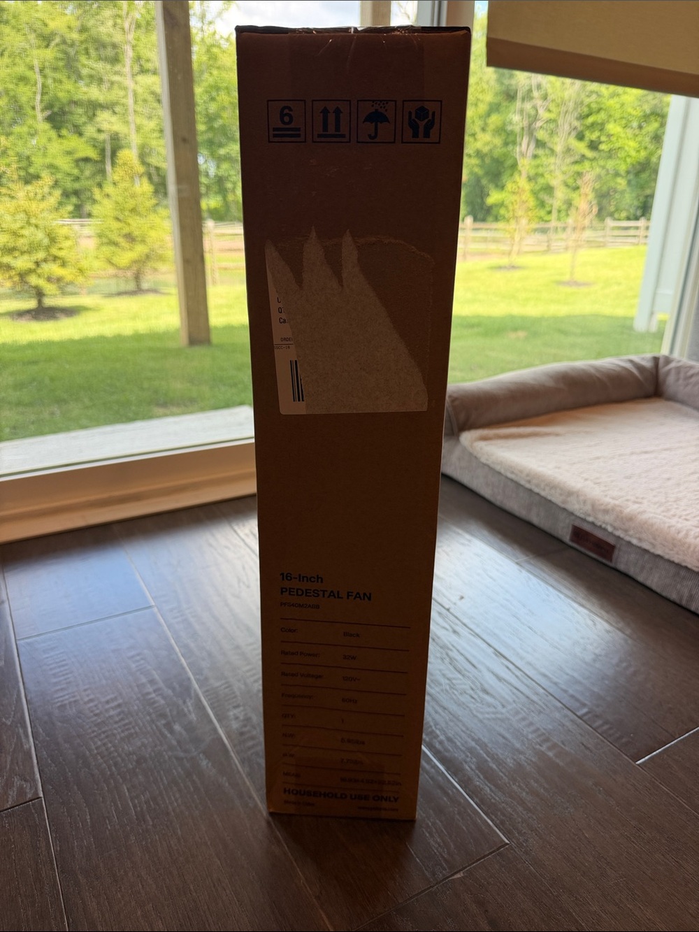 Pelonis Black Oscillating Pedestal Fan - Picture 9 of 11